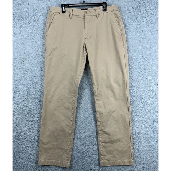 UNTUCKit Khakis Pants Mens 35X32 Tan Relaxed Fit Stretch Flat Front Straight Leg - Picture 1 of 7